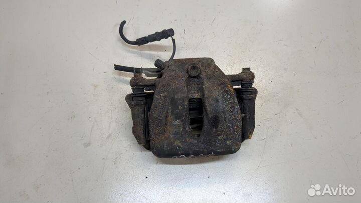 Суппорт Lancia Thesis, 2002