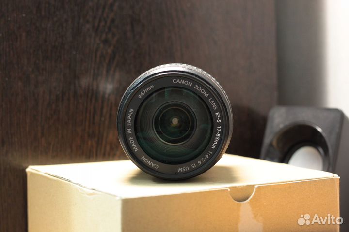 Объектив Canon