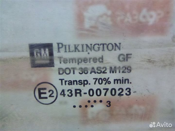 Стекло двери переднее левое Opel Corsa F68 Z12XE