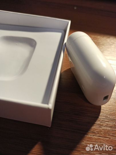 Беспроводные наушники LK-TE9 (реплика Airpods)