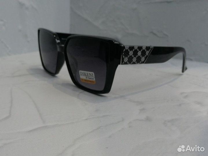 Очки женские солнцезащитные