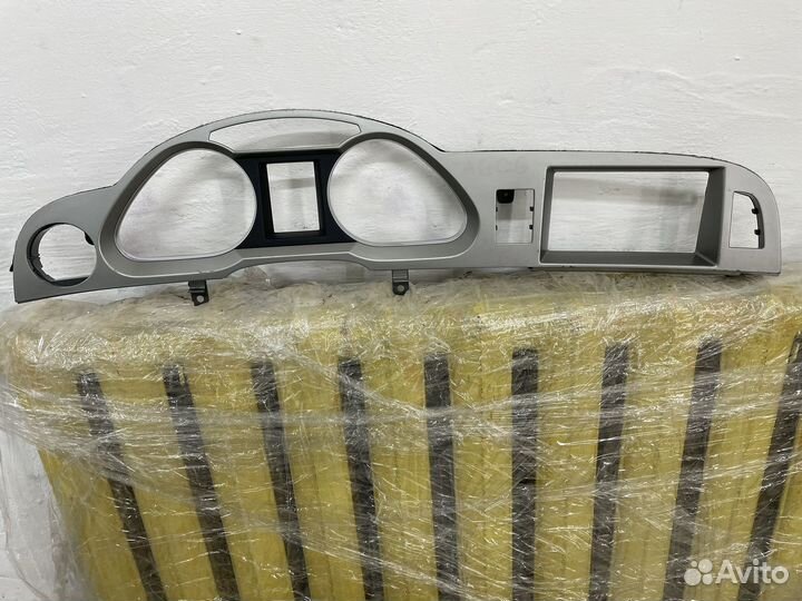 Накладка панели приборов Ауди a6 c6