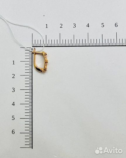 Золотые серьги