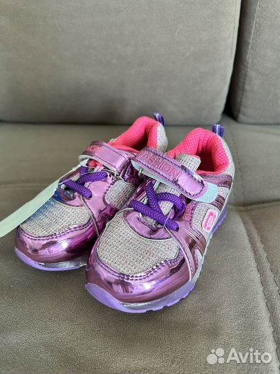 Детская обувь новая