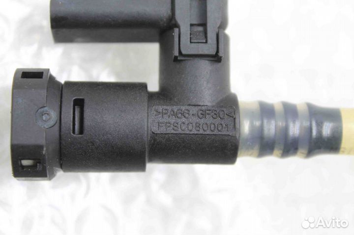 Трубка топливная Citroen C-Crosser 2007-2013Peuge