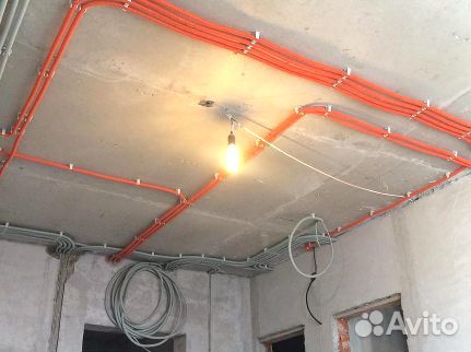 Электрик Кировский, Красносельский, Ветеранов