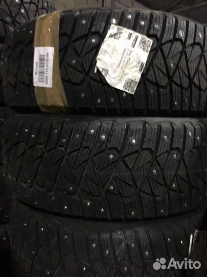 Goodyear Ultragrip 600 215/55 R17 98T