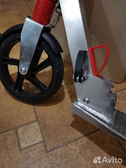 Самокат Roces 200 мм