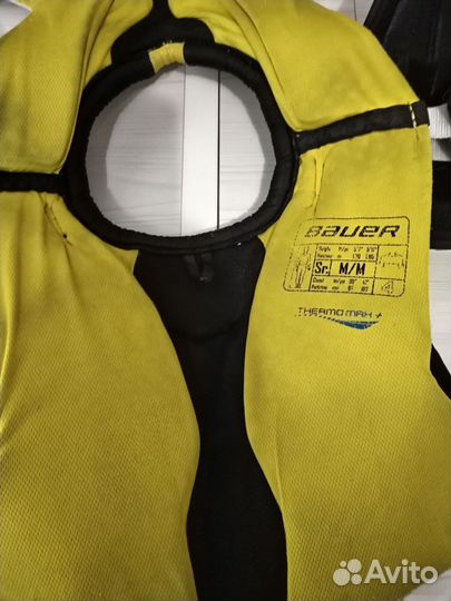Нагрудник хоккейный Bauer total one mx3