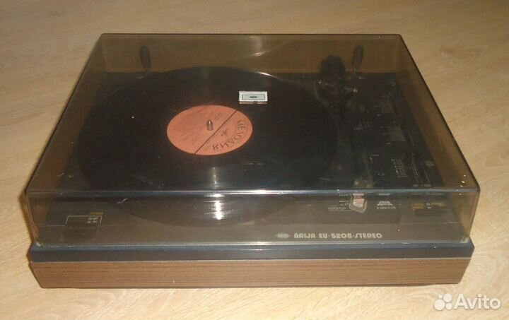 Проигрыватель винила Ария эу-5208-Стерео