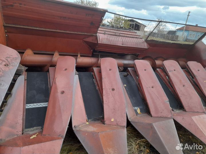 Комбайн Нива-Сельхозтехника СКА-5, 1992