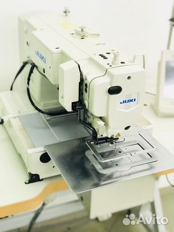 Промышле�нная швейная машина