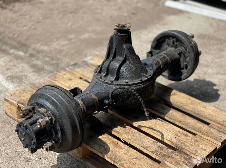 Мост задний Mitsubishi Canter FE517BD 4D33 1996