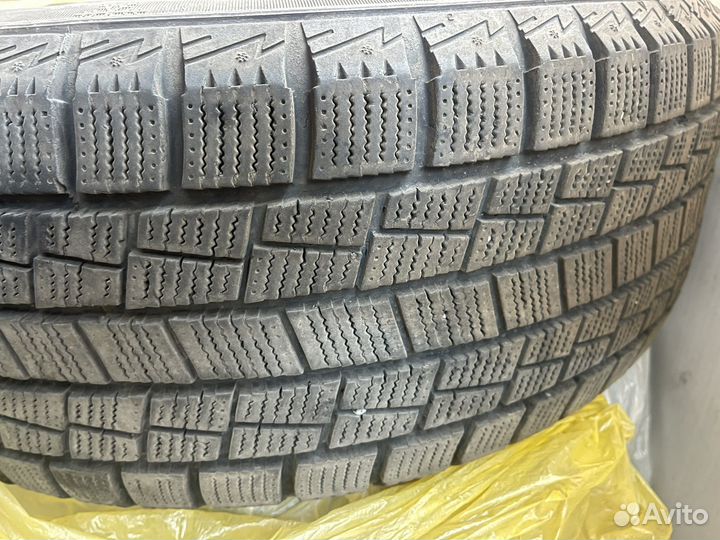 Goform G-325 215/50 R17 50C