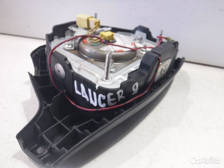 Подушка безопасности в рулевое колесо Mitsubishi L