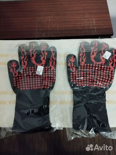 Жаропрочные перчатки