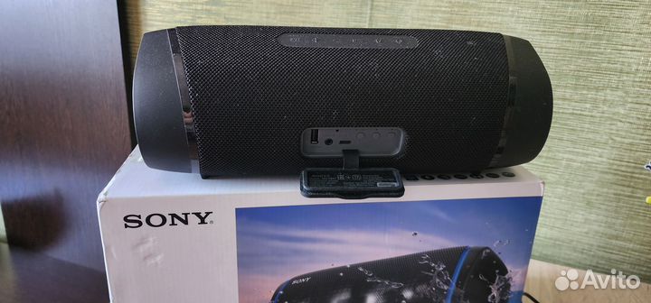 Беспроводная колонка Sony SRS-XB43