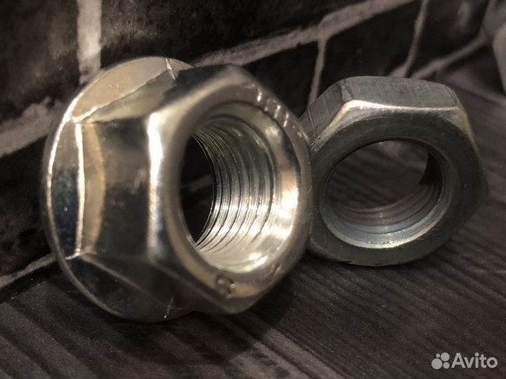 Гайки коленвала скутера Stels,Yamaha Jog,3kj