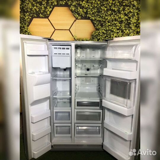 Холодильник бу Samsung, side by side, no frost