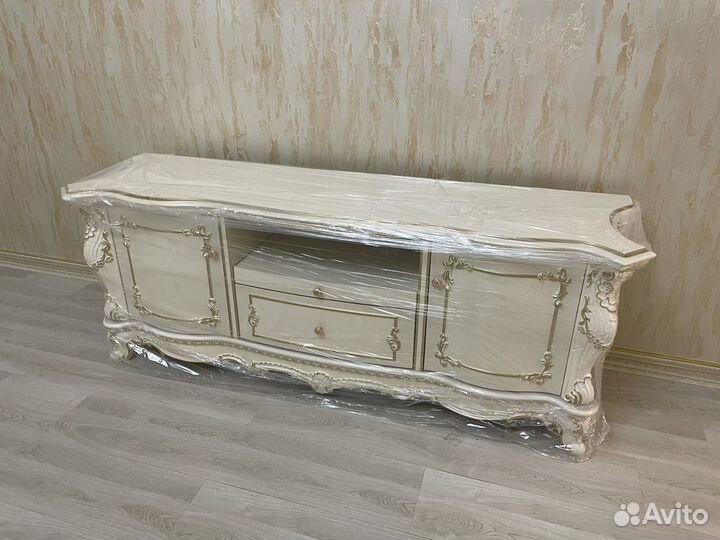 Тумба под тв