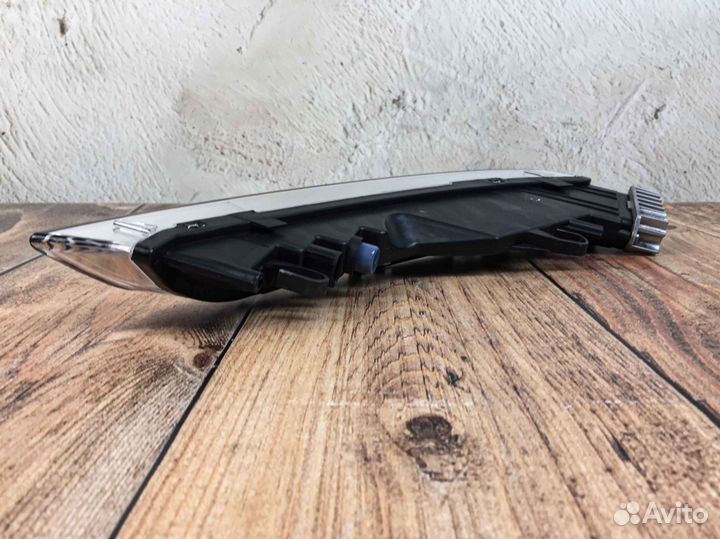 Дневной ходовой огонь Porsche Cayenne (2016)