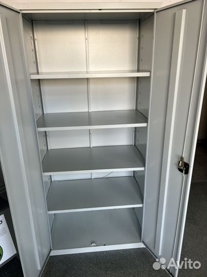 Офисная мебель бу столы тумбы шкафы