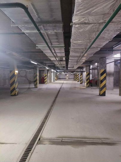 Машиноместо, 16 м²