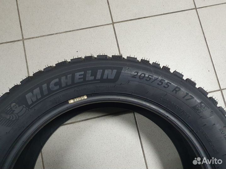 Michelin X-Ice North 4 205/55 R17 95T
