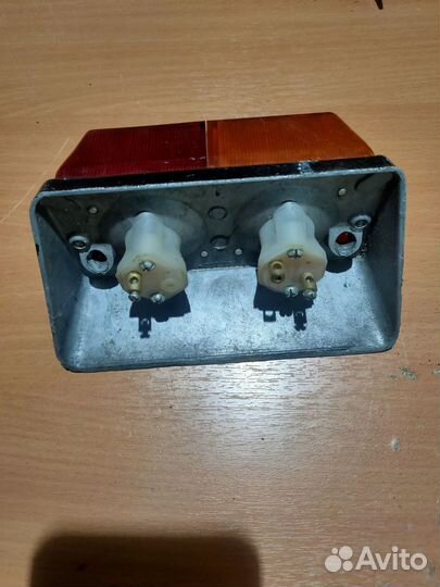 Задний стоп сигнал