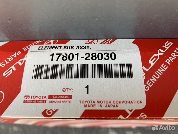 Воздушный фильтр Toyota 17801-28030