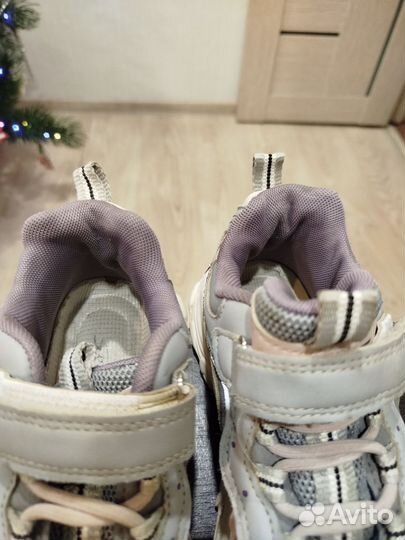 Кроссовки детские 35 размер