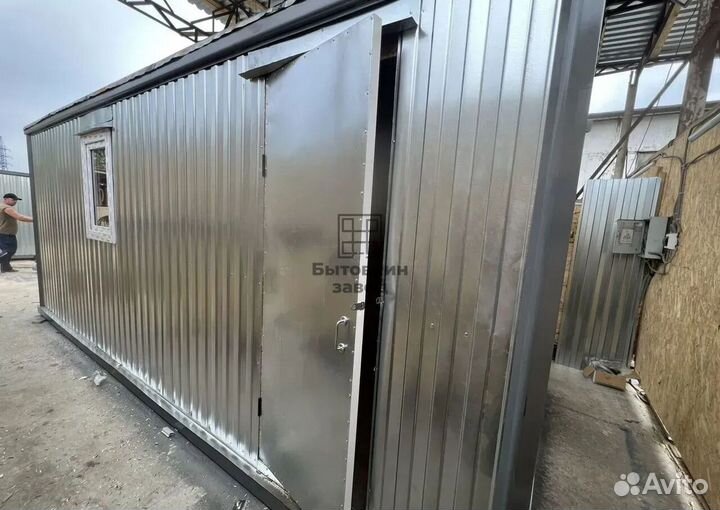 Модульный домик из блок контейнеров