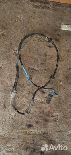 Датчик abs задний правый Nissan Primera TNP12