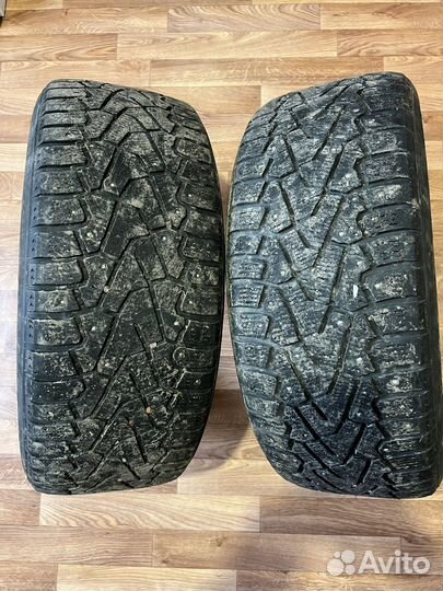 Pirelli Ice Zero 215/50 R17 95T