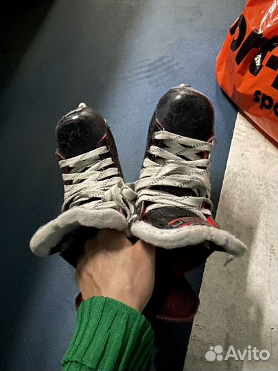 Хоккейные коньки bauer детские