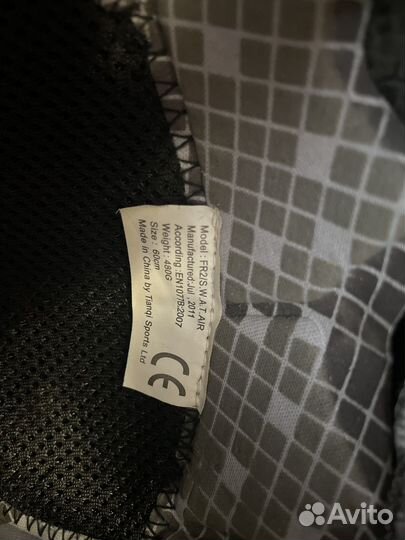 Шлем сноуборд/горные лыжи