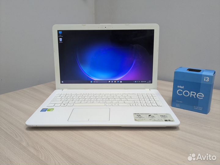 Свежий ноутбук Asus nvidia 920m/core i3/win 11