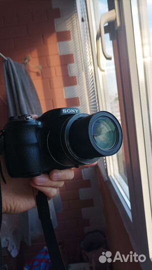Фотоаппарат Sony DSC H-300