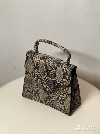 Сумка женская из искусственной кожи