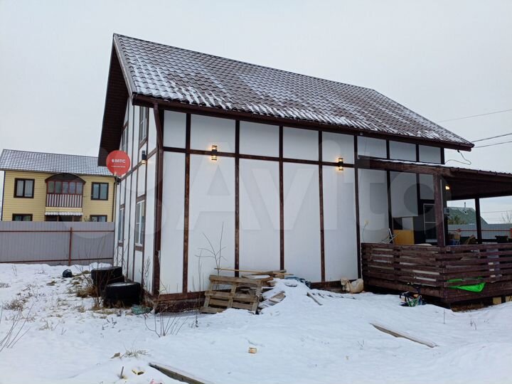 Дом 139,8 м² на участке 10 сот.