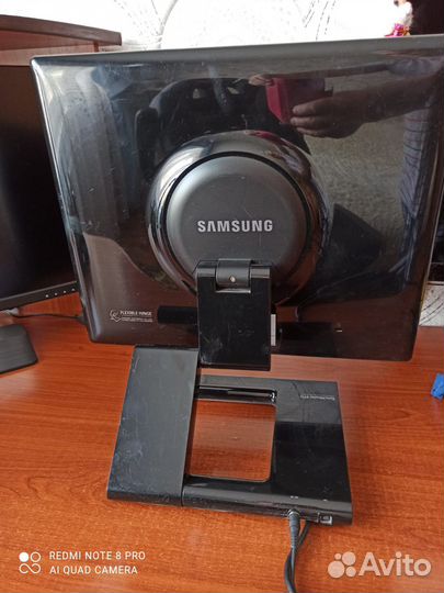 Продам Монитор Samsung 19 дюймов