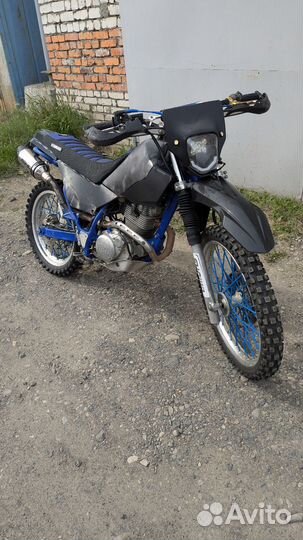 Эндуро Мотоцикл Yamaha xt225 Serow