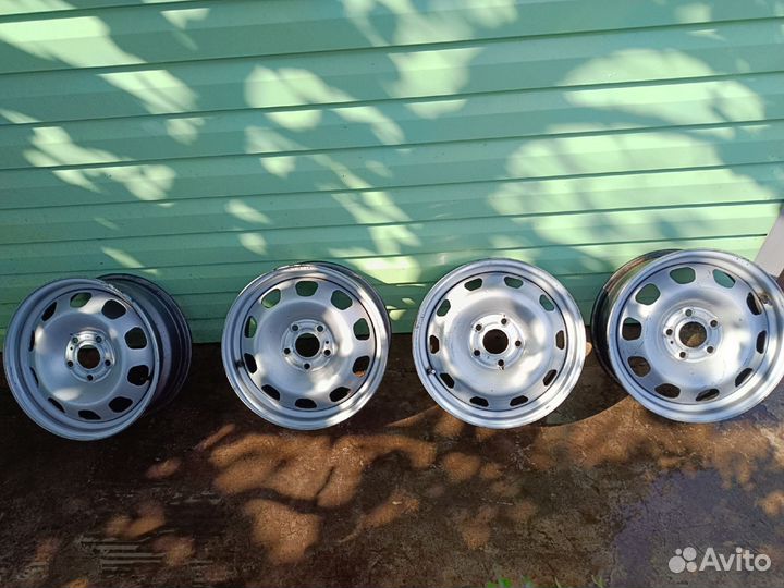 Продам диски штамп R16