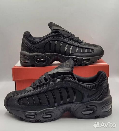 Кроссовки Nike Air Max Tailwind 4