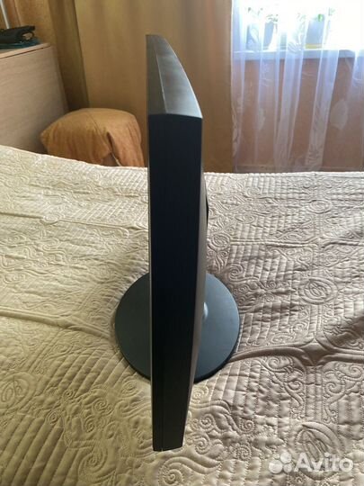 Монитор Samsung SyncMaster E220