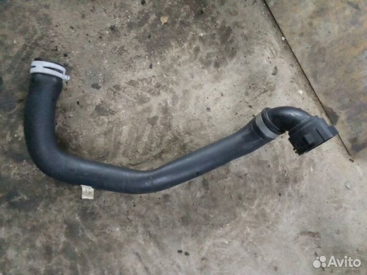 Шланг охлаждения Volvo Xc60 B4204T11 2015