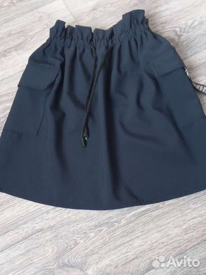 Школьная юбка и юбка-шорты 140 146