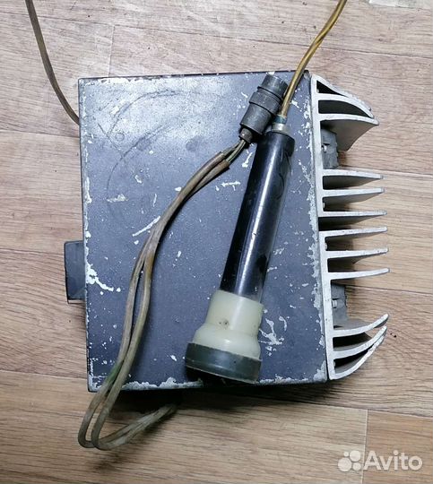 Усилитель Tesla