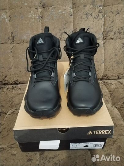 Ботинки трекинговые adidas terrex