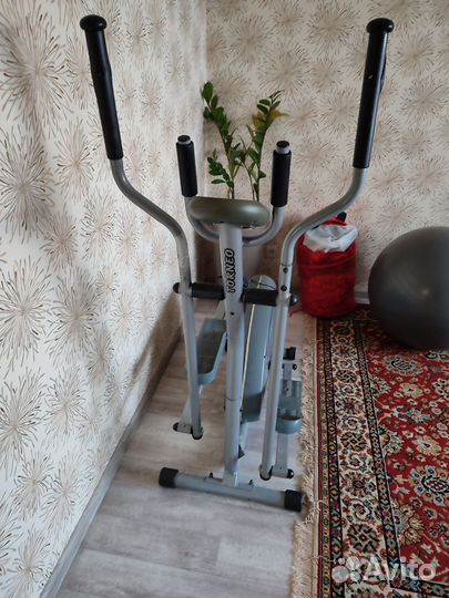 Эллиптический тренажер torneo